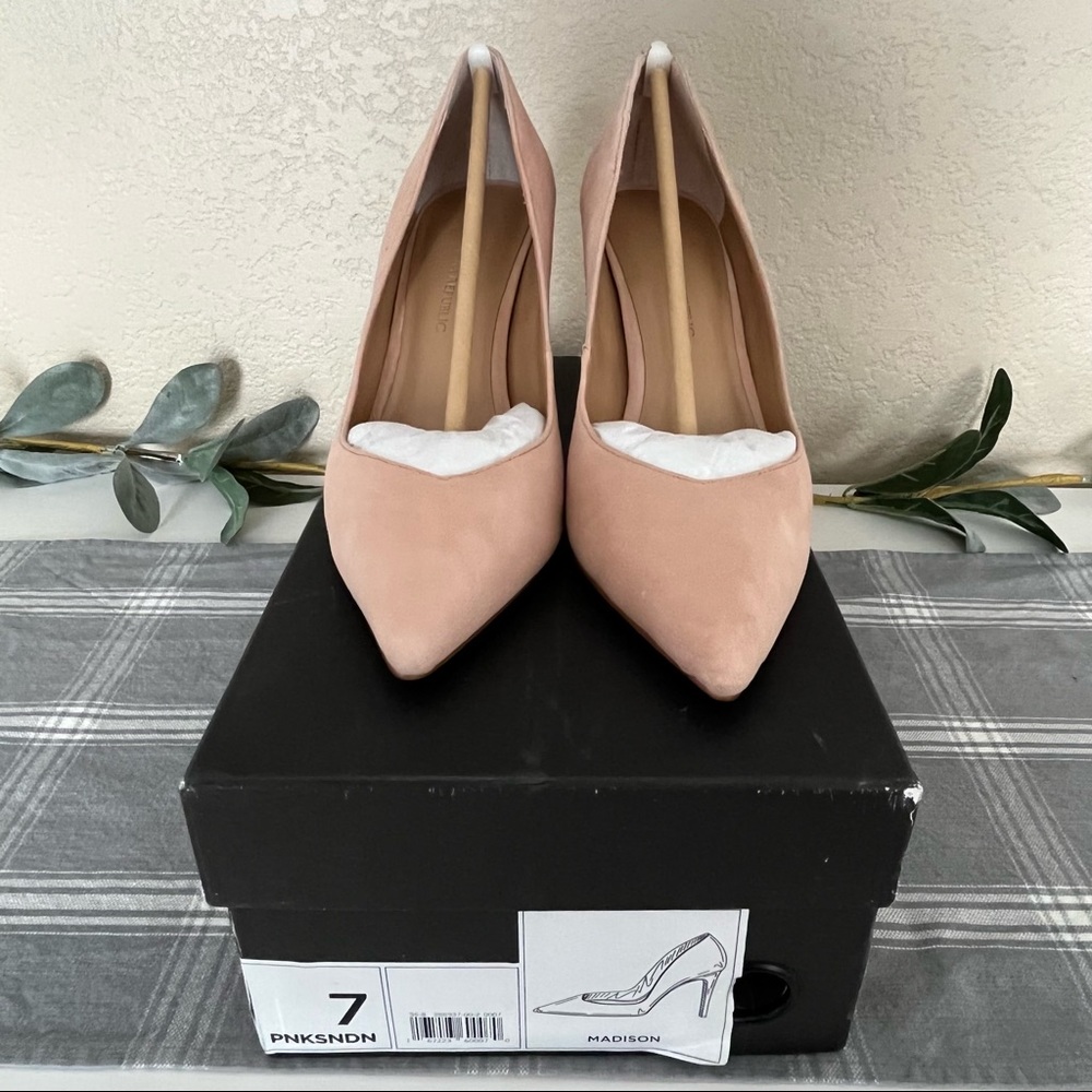 Banana Republic Madison Heels Pink Sand